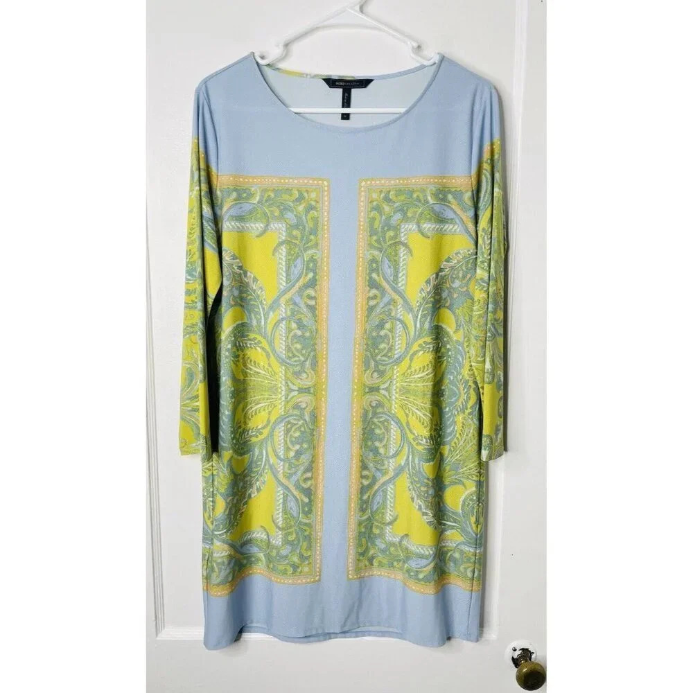 BCBG MaxAzria Dress Sz M Paisley Resort Travel Boho Coastal Short Stretch Casual